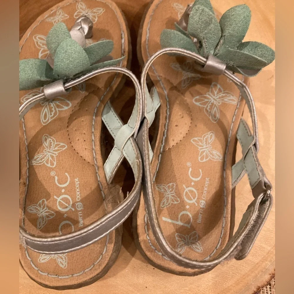 Born‎ BOC Girls Silver & Turquoise Floral Slingback Thongs Sandals Sz-11